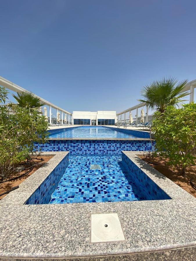 2 Bedroom Incredible Ocean Vew Apartment Ras al-Khaimah Exteriör bild