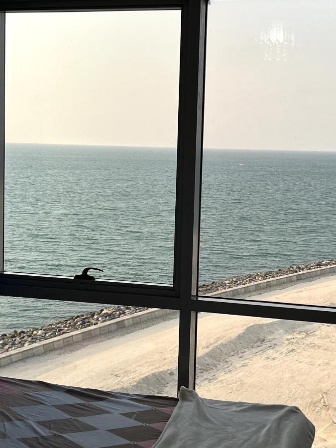 2 Bedroom Incredible Ocean Vew Apartment Ras al-Khaimah Exteriör bild